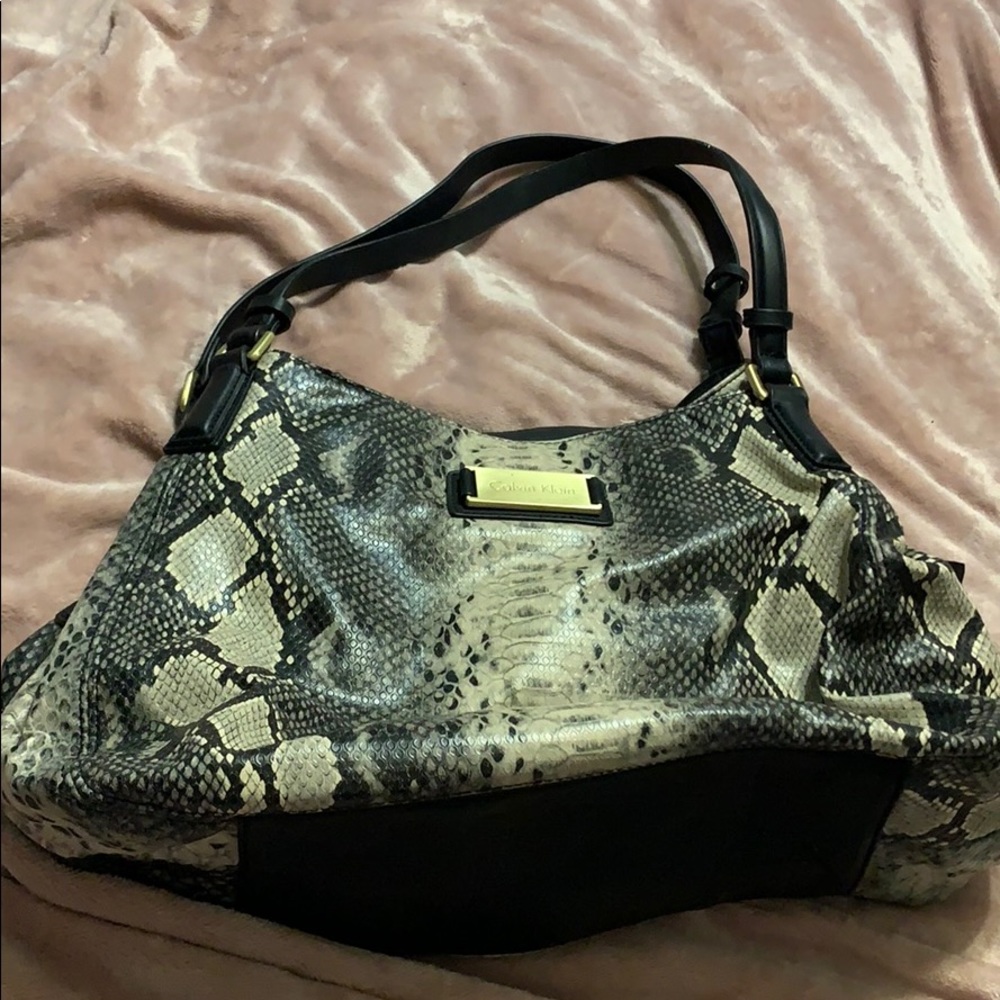 Super cute Calvin Klein snake print bag!
